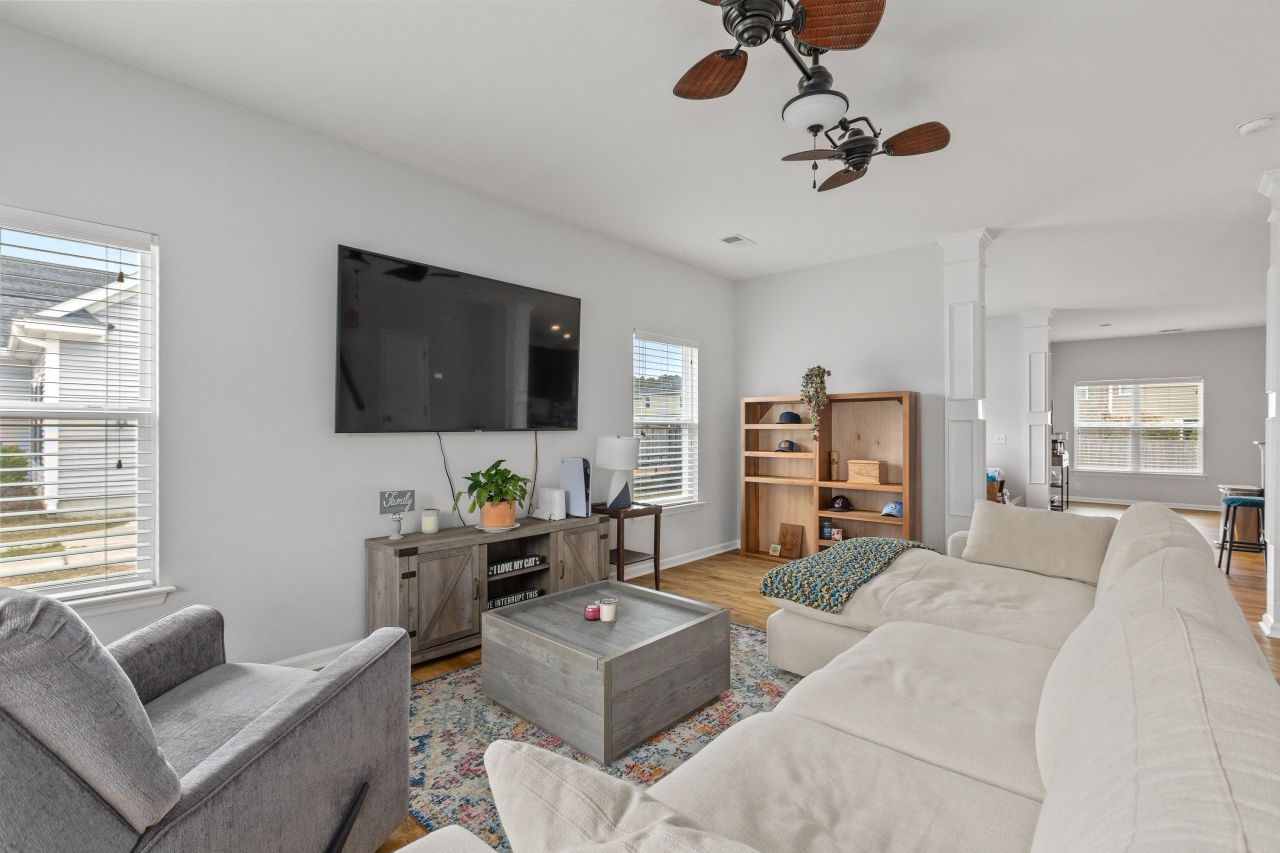 1224 Twitchell Street Photo 6