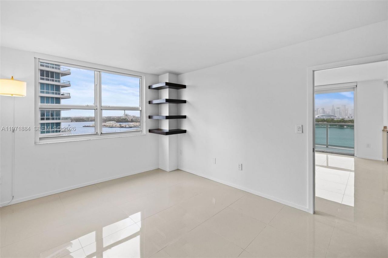 650 West Ave , Unit 1401, Miami Beach, FL 33139 Photo
