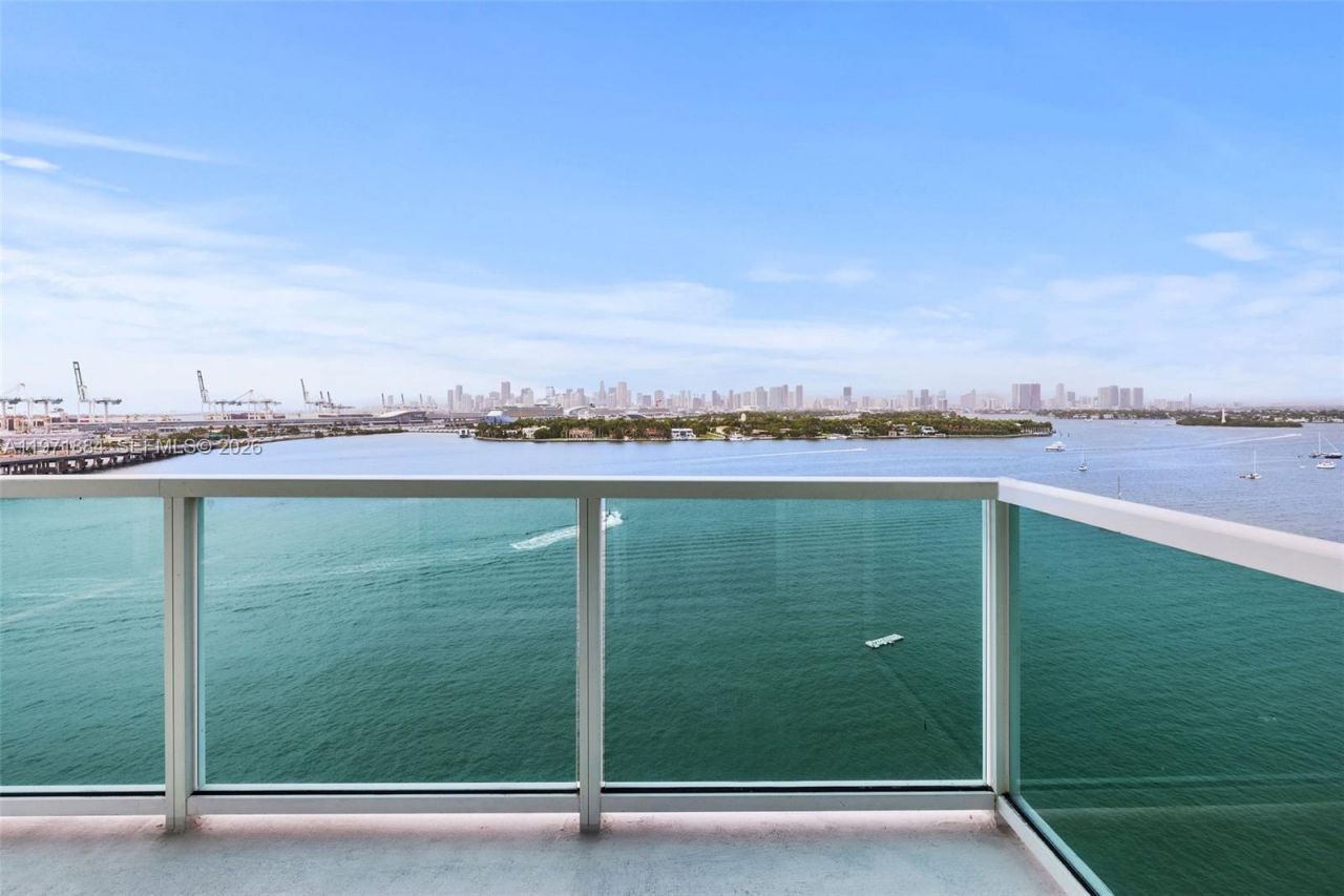 650 West Ave , Unit 1401, Miami Beach, FL 33139 Photo