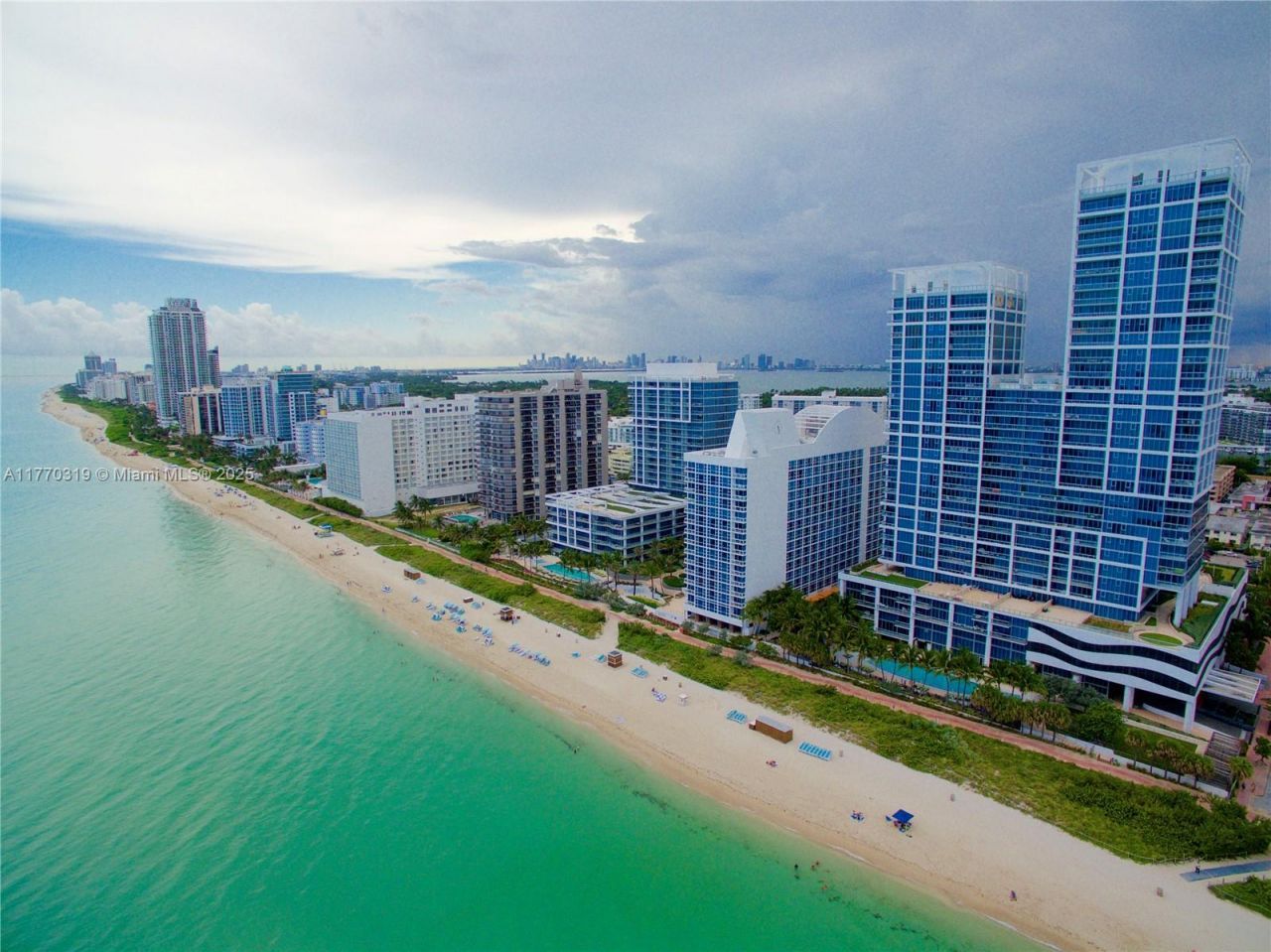 6801 Collins Ave, Unit 1214(door1, Miami Beach, FL 33141 Photo