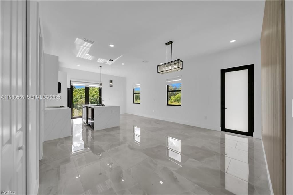 713 Roma Ave, Lehigh Acres, FL 33974 Photo