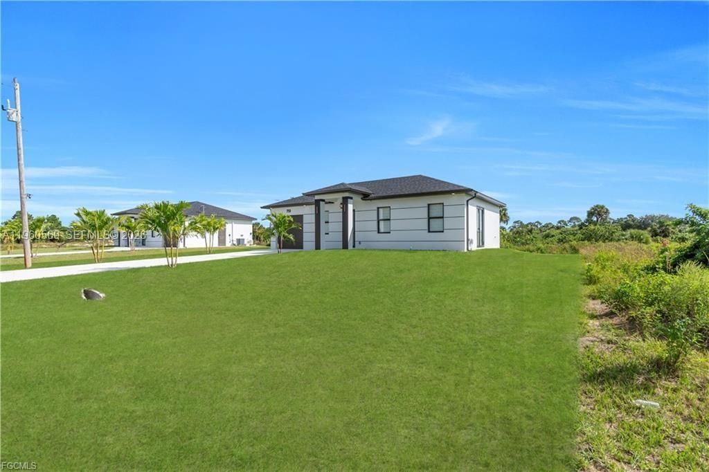 713 Roma Ave, Lehigh Acres, FL 33974 Photo