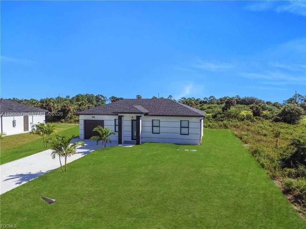 711 Roma Ave, Lehigh Acres, FL 33974 Photo