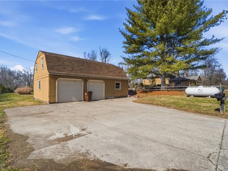 4930 State Route 201, Tipp City, OH 45371 Photo 3