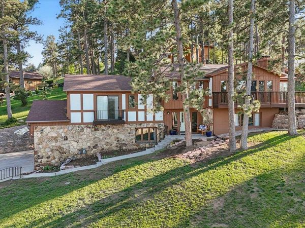 2105 PENDAR LN, Rapid City, SD 57701