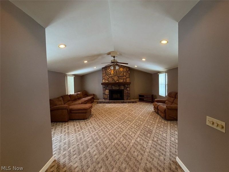 1070 Calla Road E, Poland, OH 44514 Photo 7