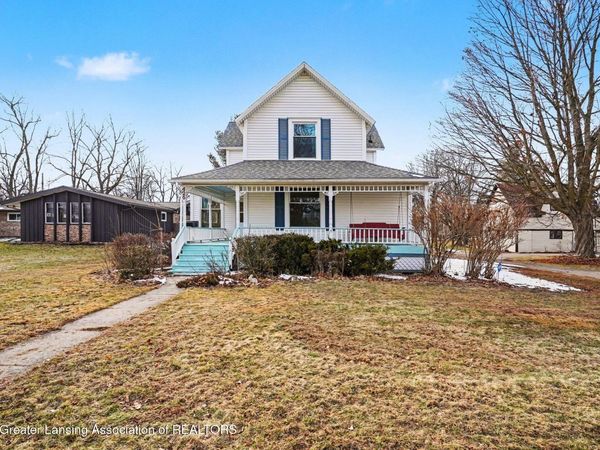 425 N Putnam Street, Williamston, MI 48895