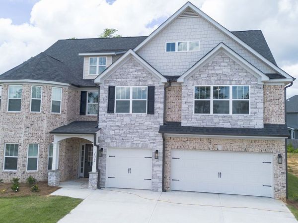 304 Garnet Drive, Bonaire, GA 31005