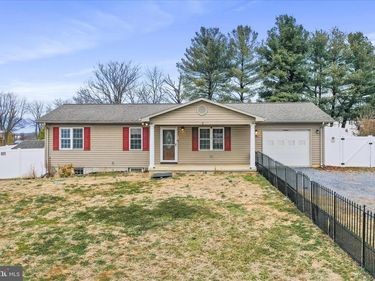 241 GROVER ROAD, EDINBURG, VA 22824
