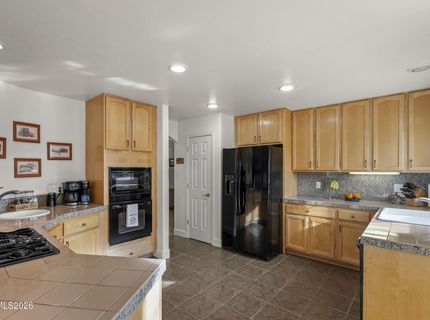 6397 Rey Del Sierra Drive, Sparks, NV 89436 Photo