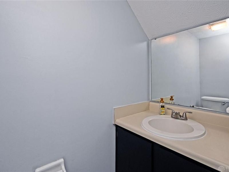 6105 Leyden Lane, Dayton, OH 45424 Photo 22