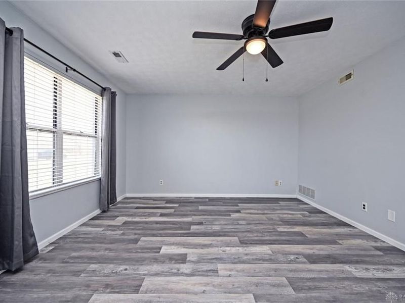 6105 Leyden Lane, Dayton, OH 45424 Photo 8