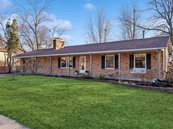 1835 Hafor Dr, Iowa City, IA 52246