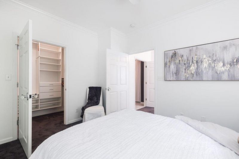 1600 Long Grove Photo 21