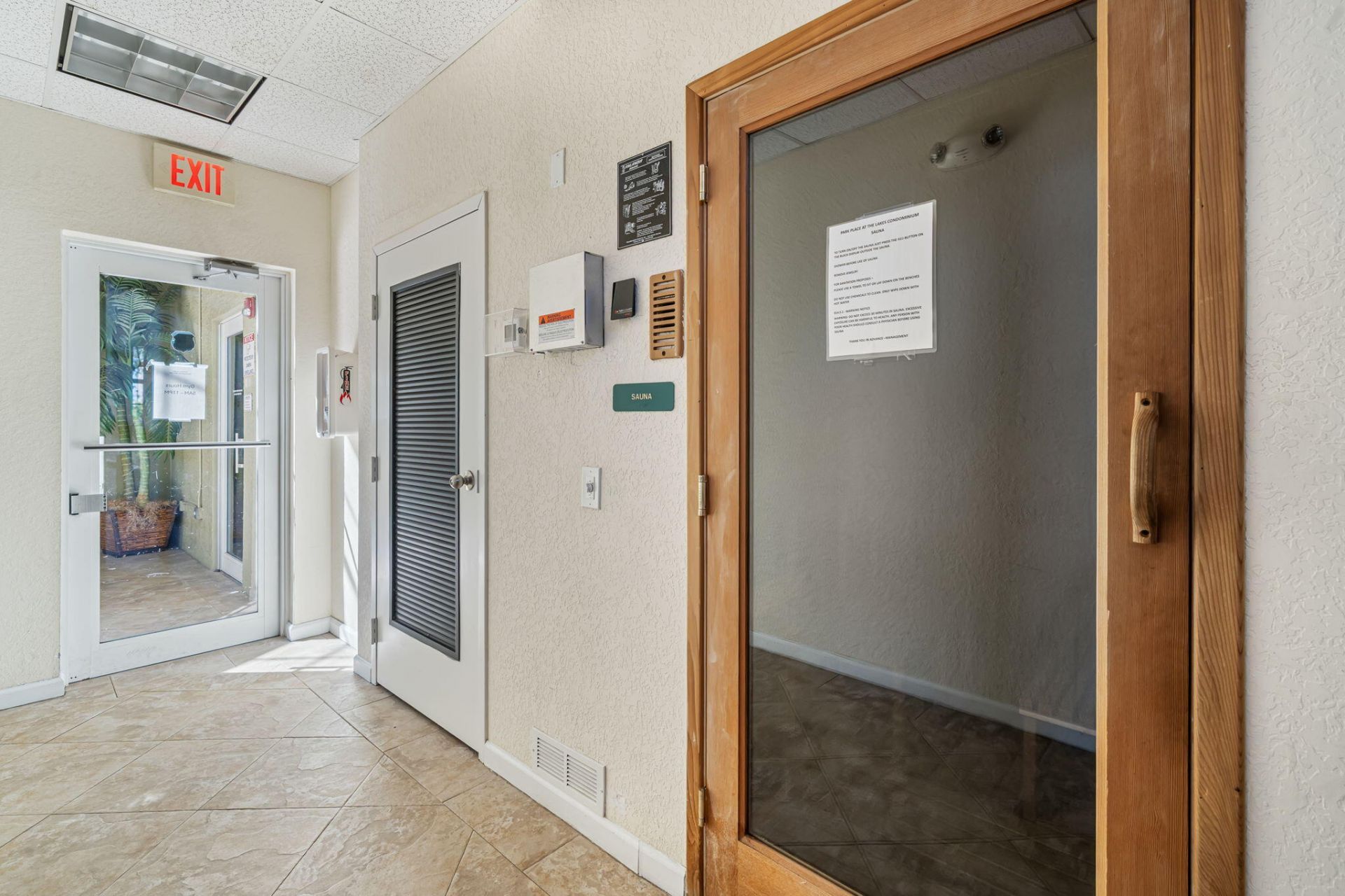 1640 Presidential Way, Unit 105, West Palm Beach, FL 33401 Photo