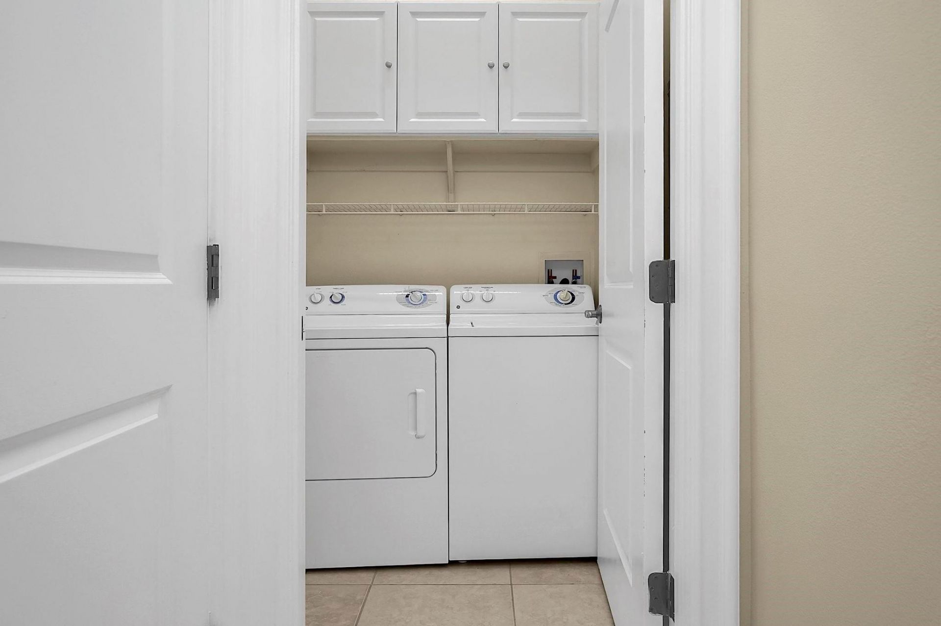 16102 Emerald Estates Drive, Unit 108, Weston, FL 33331 Photo