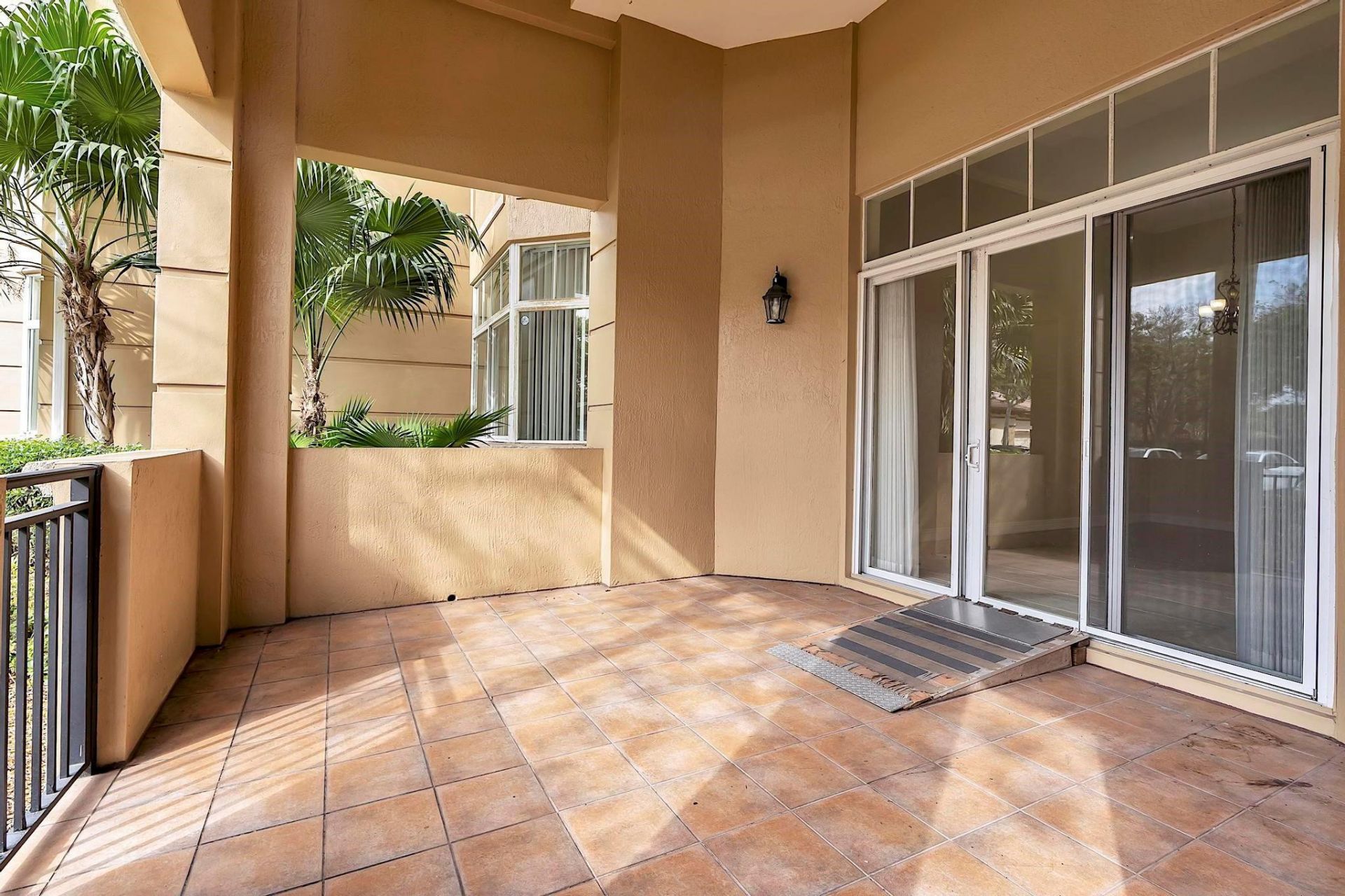 16102 Emerald Estates Drive, Unit 108, Weston, FL 33331 Photo