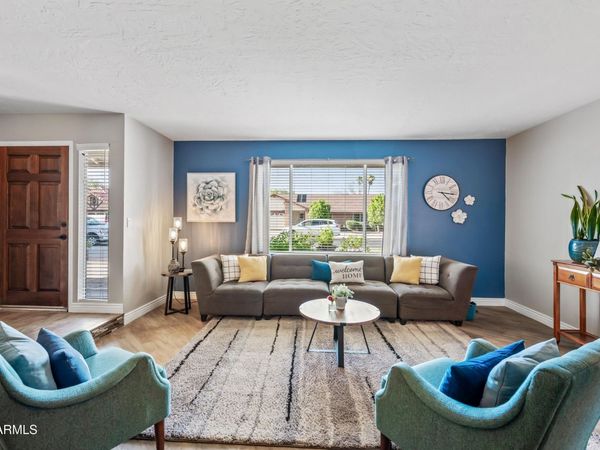 1105 W MESETO Avenue, Mesa, AZ 85210