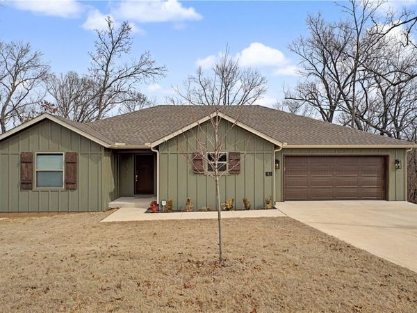 41 Shetland Drive, Bella Vista, AR 72715