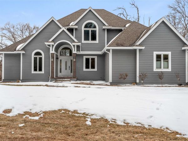 9975 NW 121st Street, Granger, IA 50109