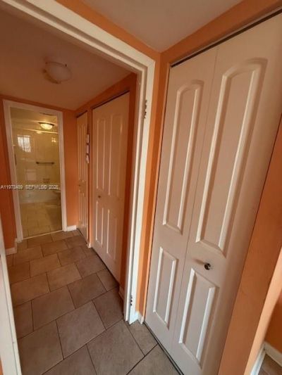 2801 Somerset Dr , Unit 105, Lauderdale Lakes, FL 33311 Photo