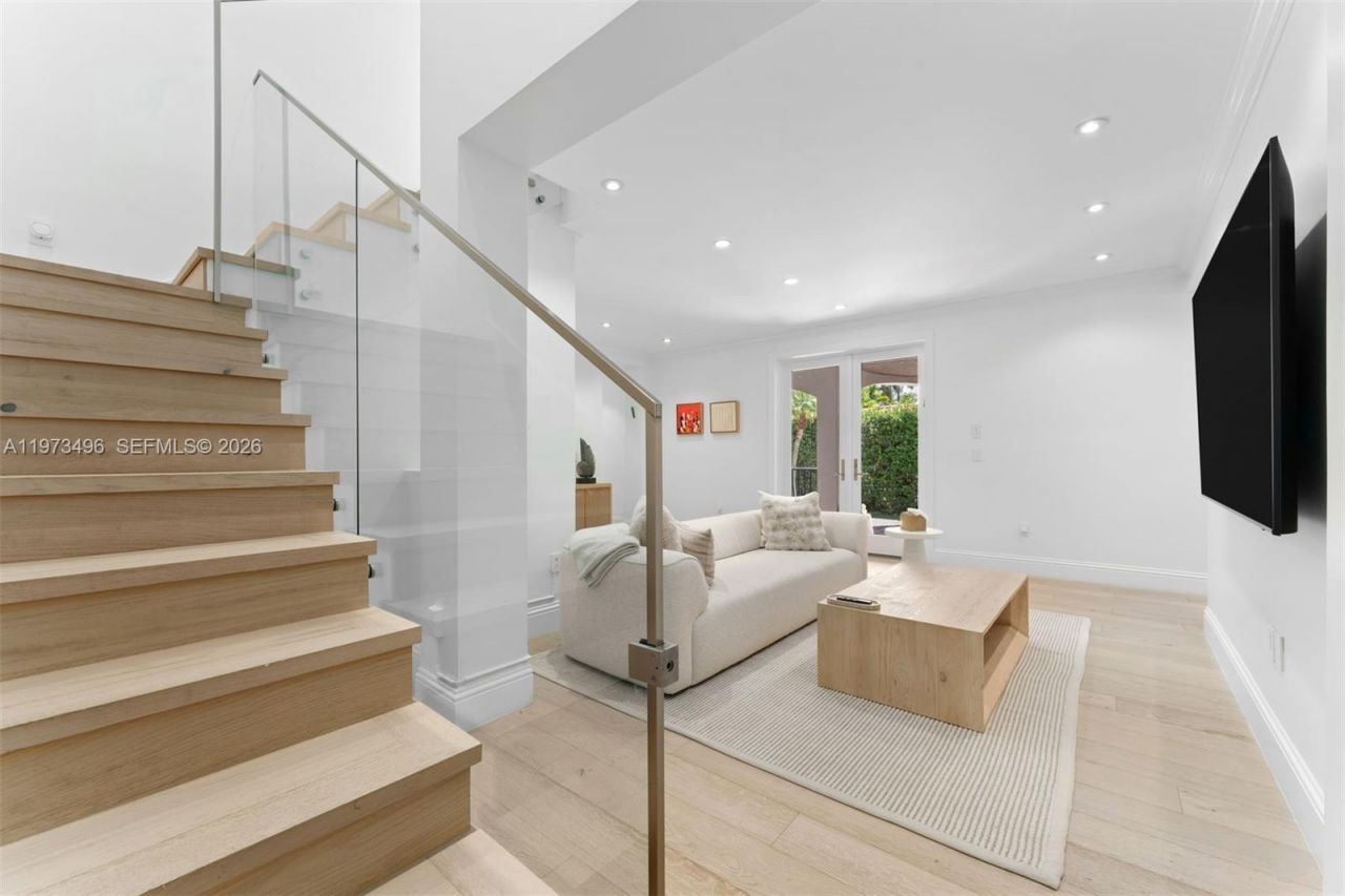 1210 95th Street , Bay Harbor Islands, FL 33154 Photo