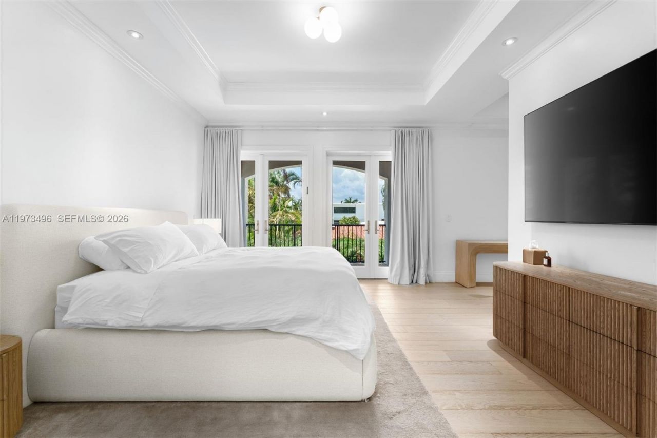 1210 95th Street , Bay Harbor Islands, FL 33154 Photo