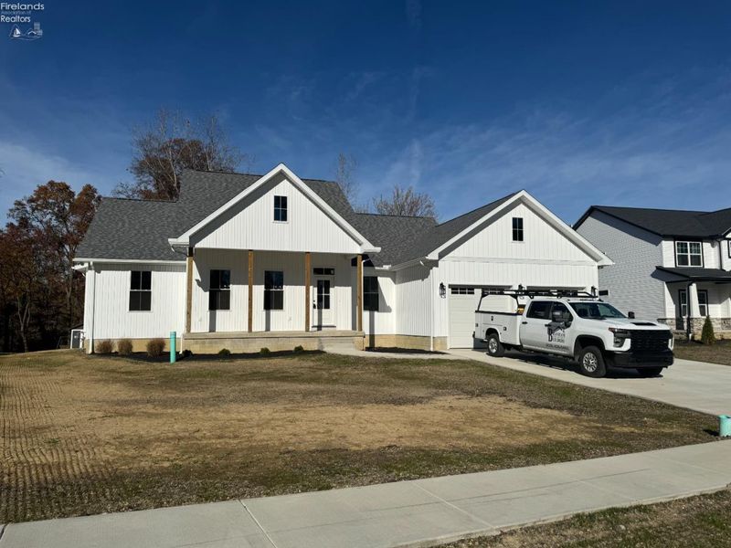 27 Whitefield Boulevard, Norwalk, OH 44857 Photo 9