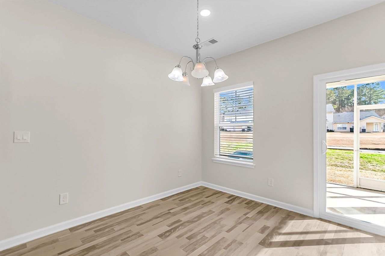 488 Truman Drive Photo 13