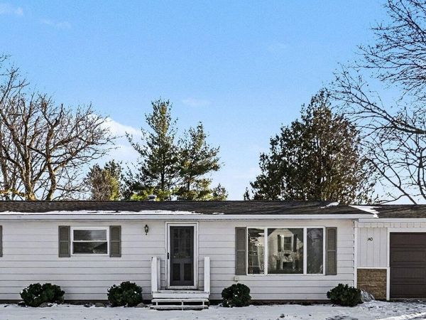 140 E Commerce Street, Grant, MI 49327