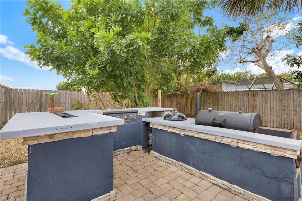 1371 Torreya Cir, North Fort Myers, FL 33917 Photo