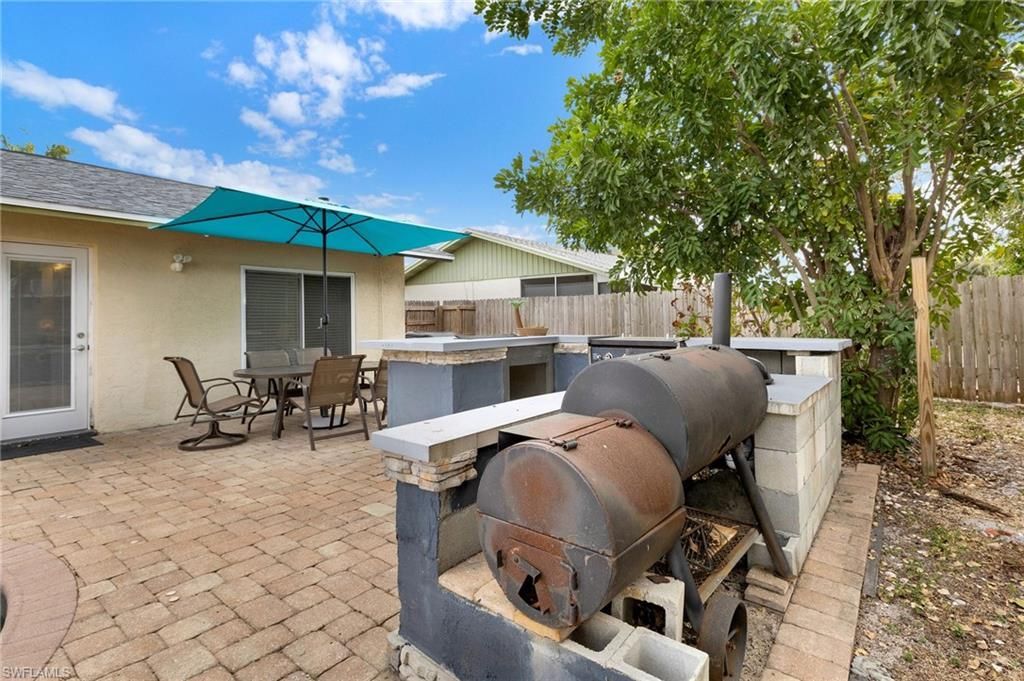 1371 Torreya Cir, North Fort Myers, FL 33917 Photo