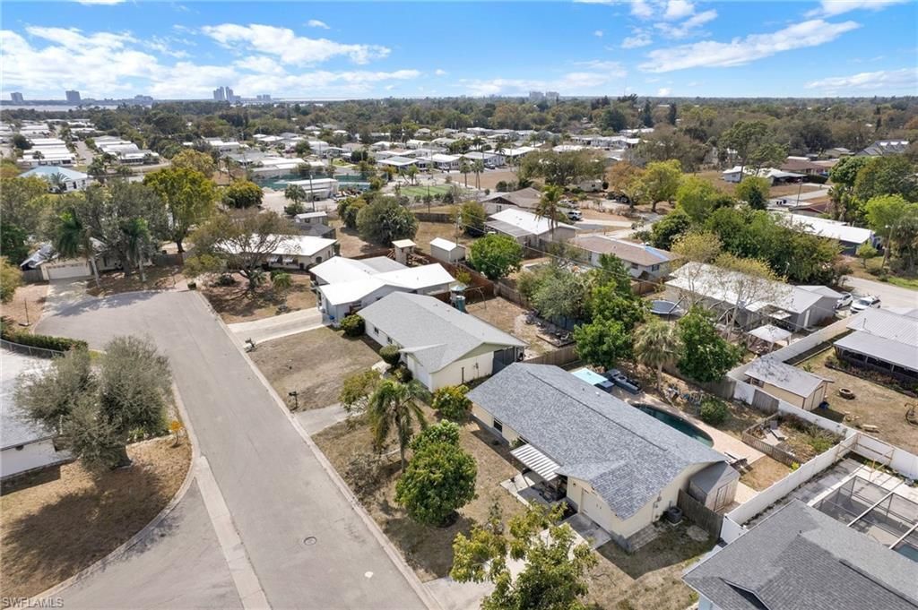 1371 Torreya Cir, North Fort Myers, FL 33917 Photo