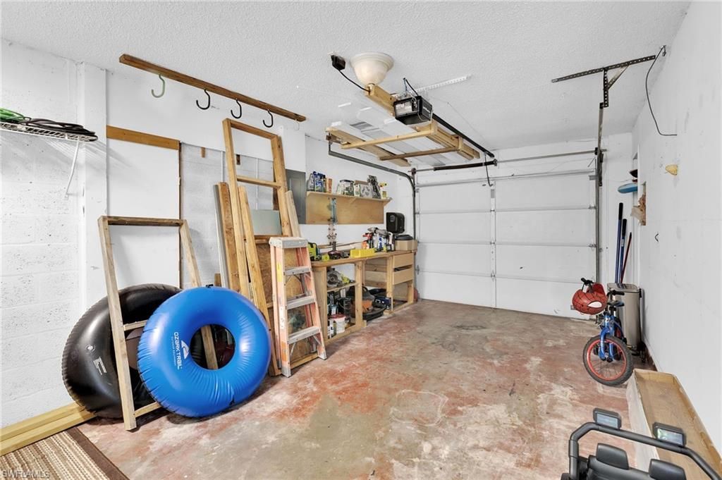 1371 Torreya Cir, North Fort Myers, FL 33917 Photo