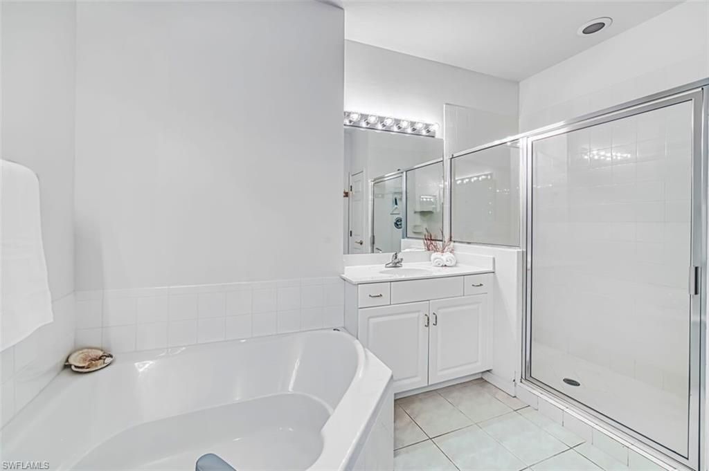 20021 Sanibel View Cir, Unit 101, Fort Myers, FL 33908 Photo