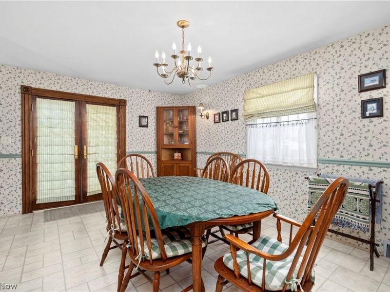 3226 Stanfield Drive, Parma, OH 44134 Photo 10