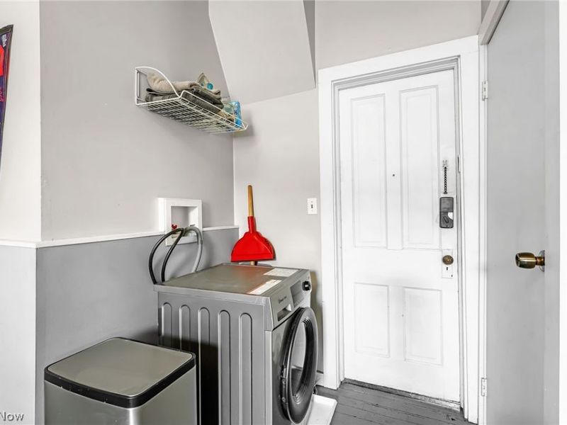 1009 Kenilworth Avenue, Unit 3, Cleveland, OH 44113 Photo 18