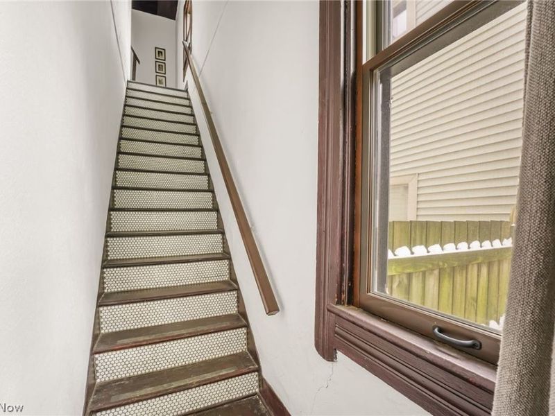 1009 Kenilworth Avenue, Unit 3, Cleveland, OH 44113 Photo 20