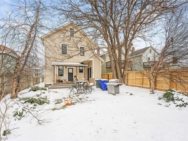 1009 Kenilworth Avenue, Unit 3, Cleveland, OH 44113 Photo 23