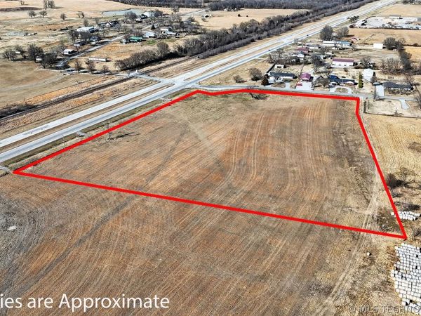 Hwy 69 , Pryor, OK 74361