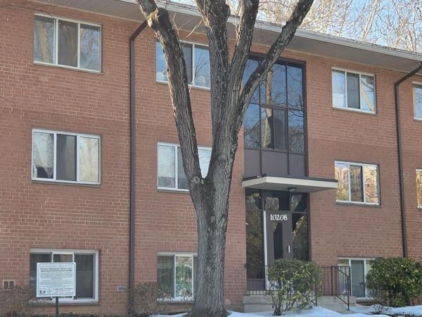 10208 ROCKVILLE , Unit 302, NORTH BETHESDA, MD 20852