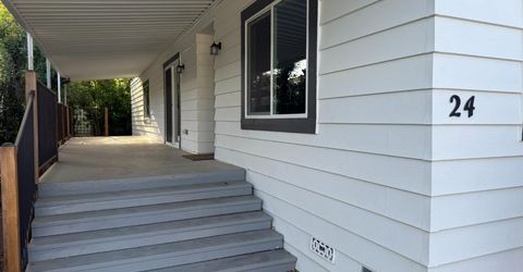 24 Olga Way, Roseville, CA 95661 Photo