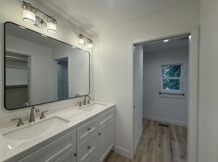 24 Olga Way, Roseville, CA 95661 Photo