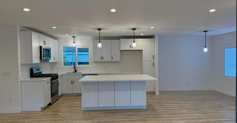 24 Olga Way, Roseville, CA 95661 Photo