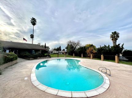 24 Olga Way, Roseville, CA 95661 Photo