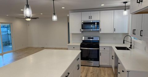 24 Olga Way, Roseville, CA 95661 Photo