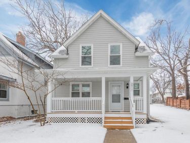 3011 Fremont Avenue N, Minneapolis, MN 55411