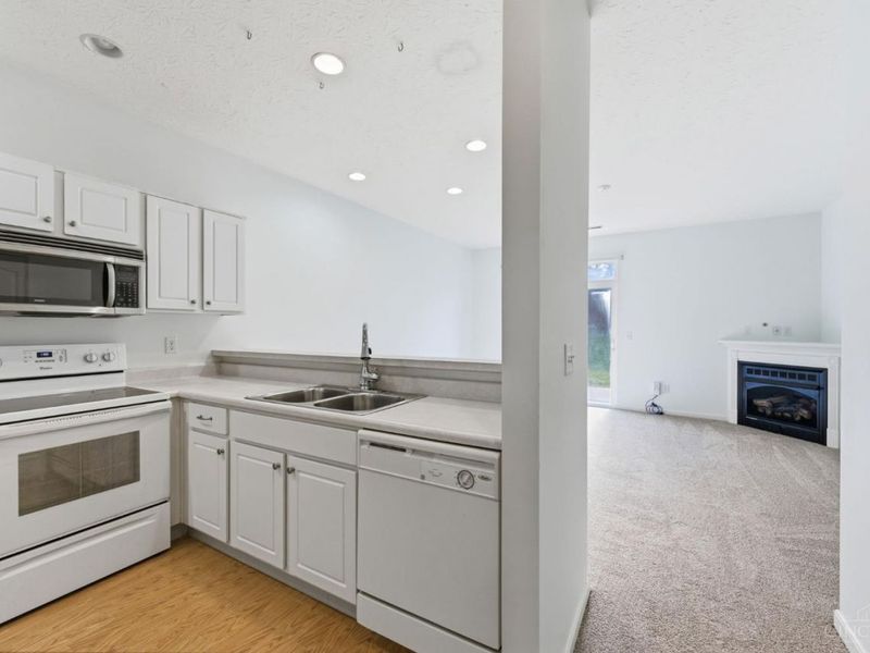 4043 Spyglass Hill, Mason, OH 45040 Photo 7