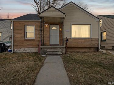 3027 Bassett Street, Detroit, MI 48217