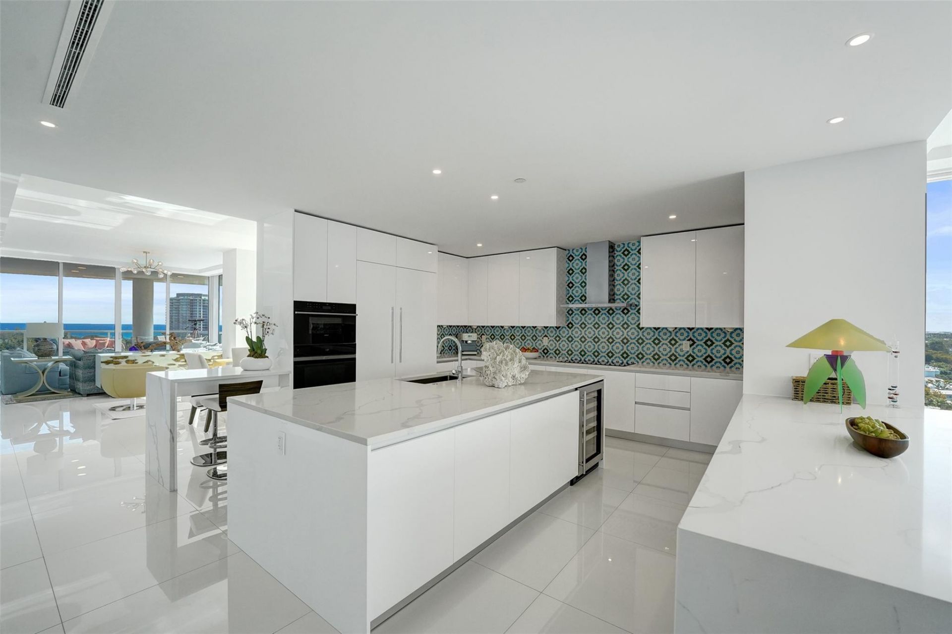 920 Intracoastal Drive, Unit 1003, Fort Lauderdale, FL 33304 Photo